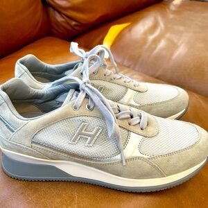 Hogan tennis shoes size 36.  VGUC